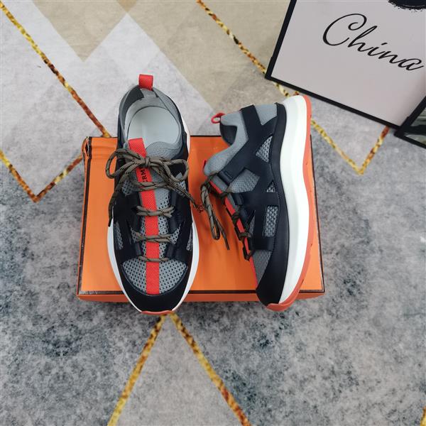 2025112815400143 330